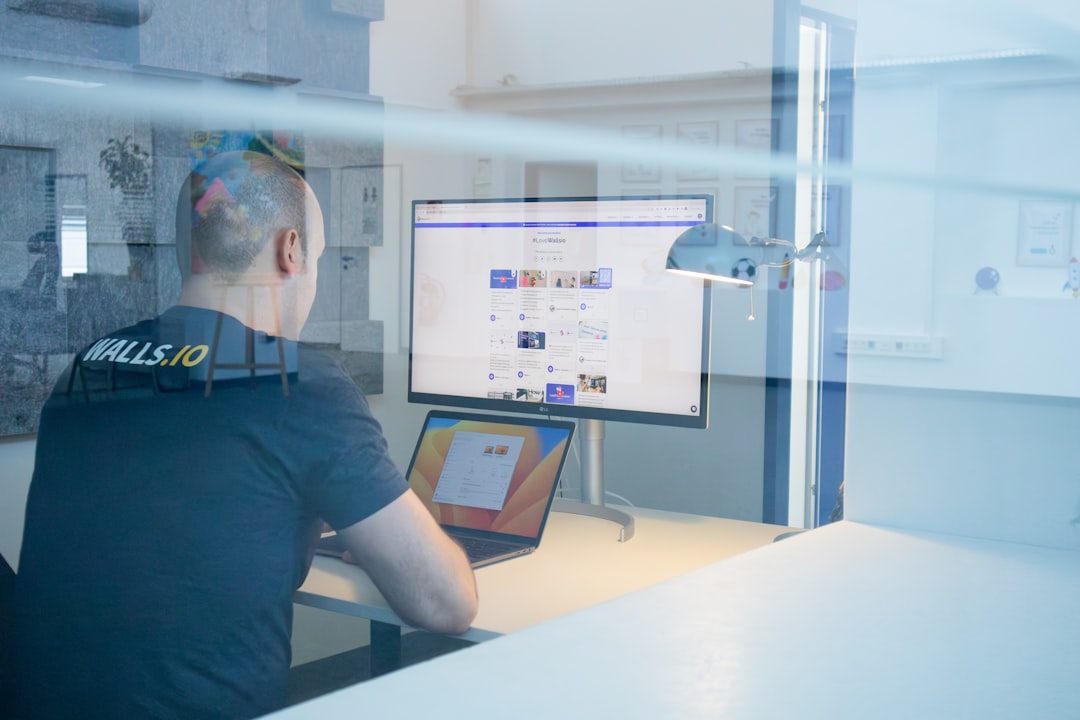 You are currently viewing 챗GPT 100달러 월간 프리미엄 플랜 발표, 챗GPT가 사용된 플로리다 총격사건 조사 시작